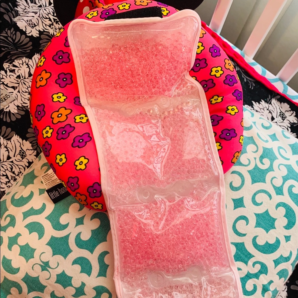 Hot & Cold Gel Bead Pack Wrap with Straps